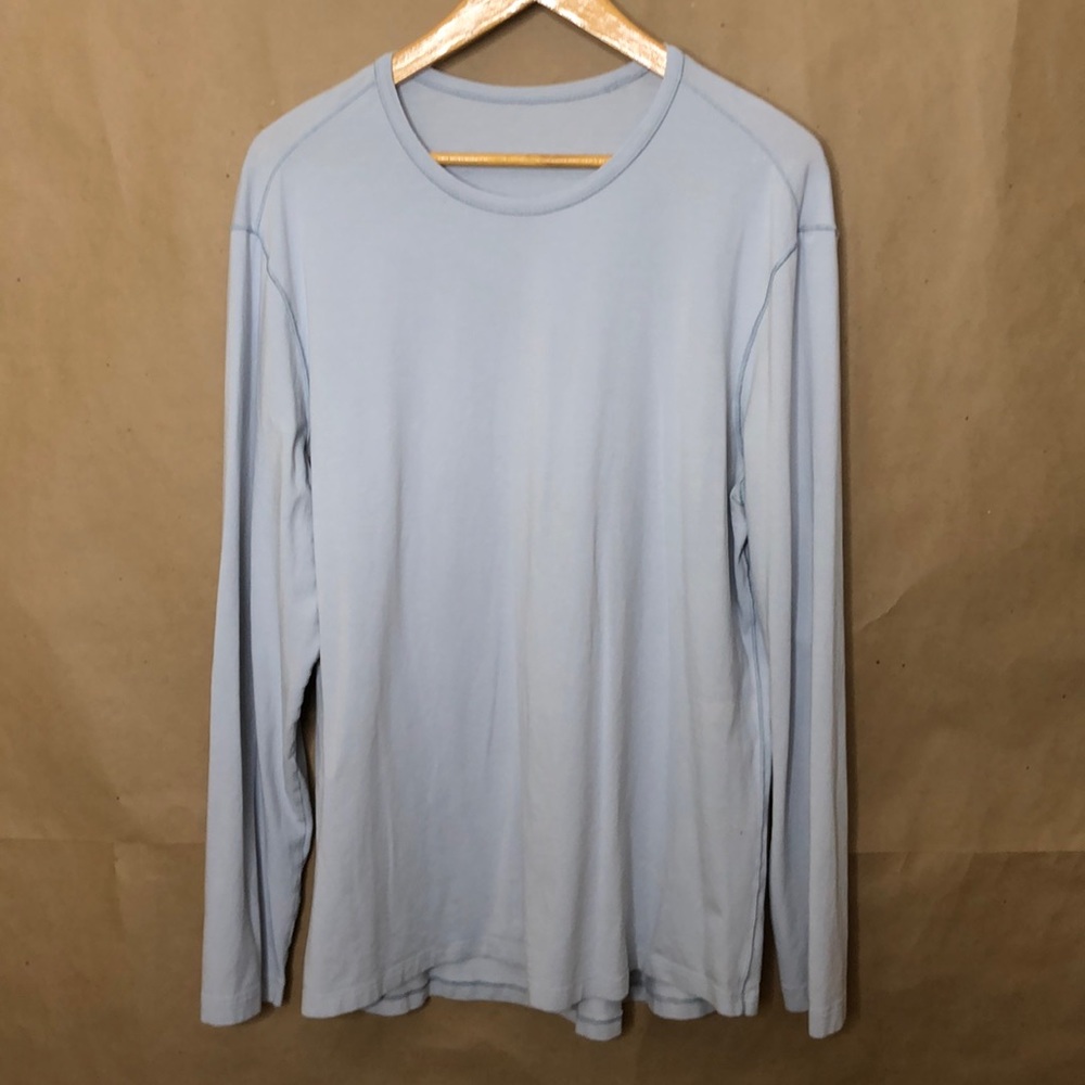 lululemon athletica Men's Long Sleeve Tee in Light Blue